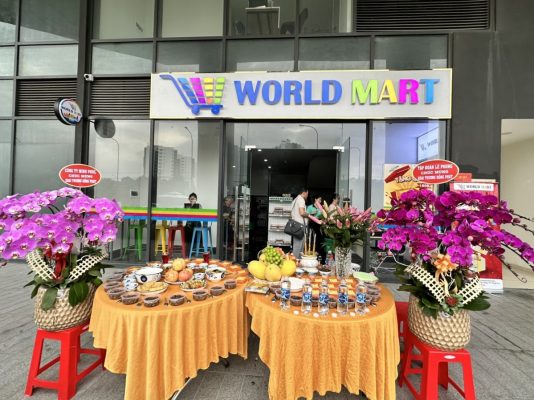 KHAI TRƯƠNG WORLD MART, CƯ DÂN THE EMERALD GOLF VIEW THÊM TIỆN ÍCH