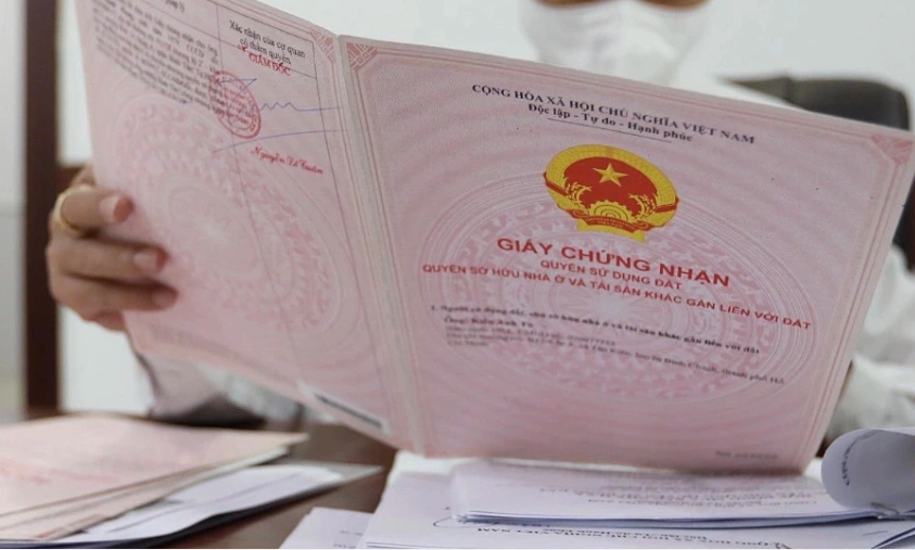 KHÔNG BẮT BUỘC LÀM LẠI SỔ ĐỎ SAU KHI SÁP NHẬP TỈNH THÀNH