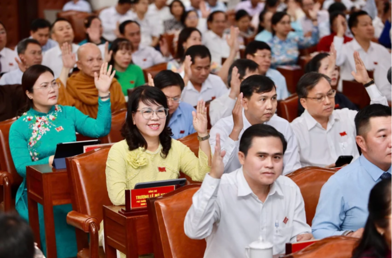 HĐND TP.HCM TÁN THÀNH SÁP NHẬP TP.HCM VỚI BÌNH DƯƠNG, BÀ RỊA – VŨNG TÀU