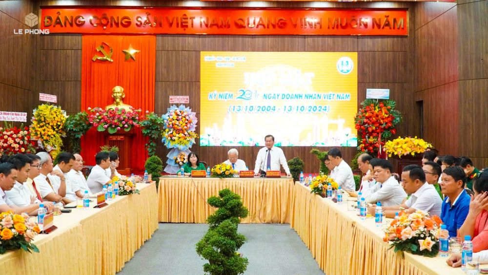 LÊ PHONG GROUP THAM GIA HỌP MẶT KỶ NIỆM NGÀY DOANH NHÂN VIỆT NAM TẠI TP. DĨ AN