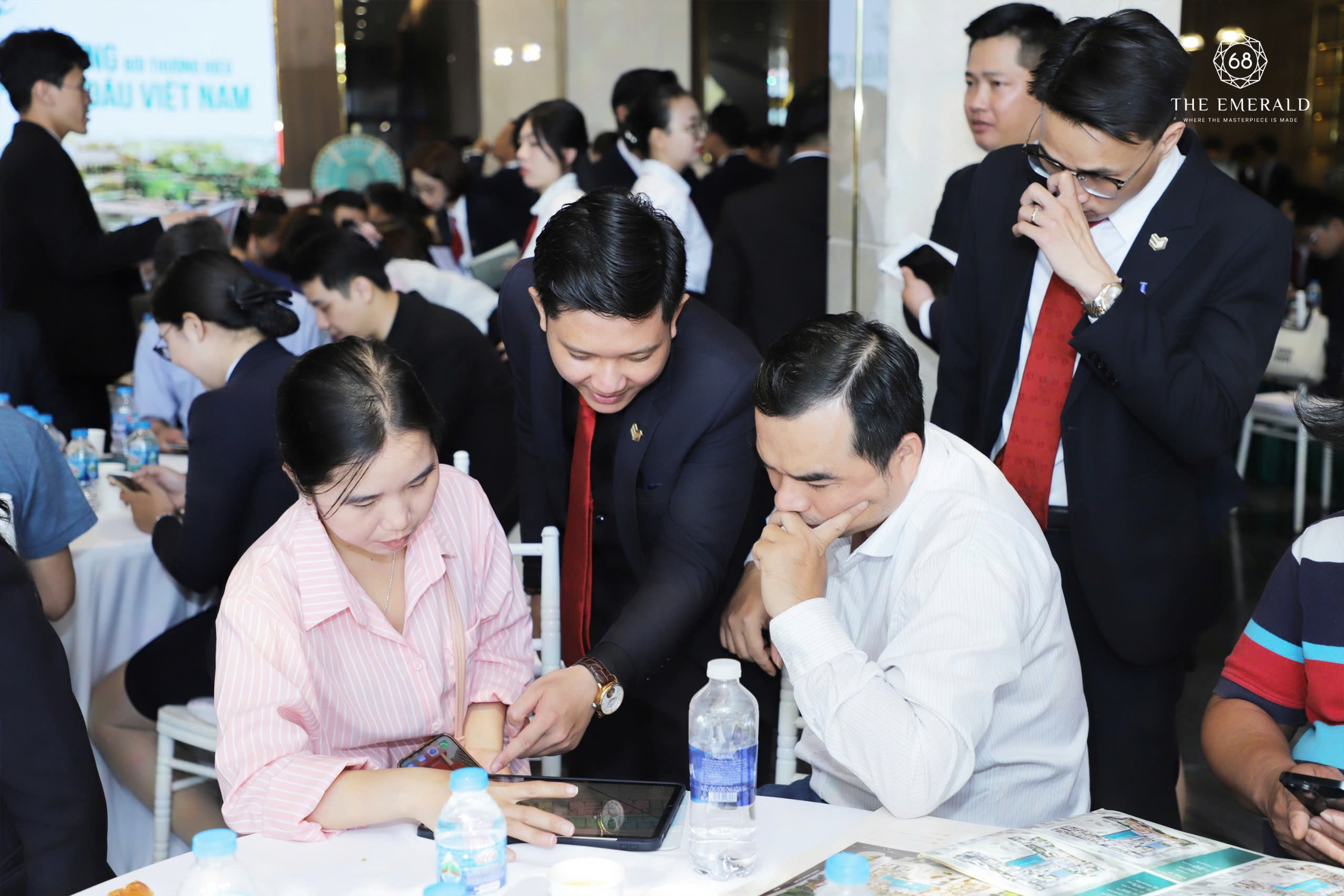 TÂM SỰ CỦA NGƯỜI TÌM MUA CĂN HỘ: “CHỖ NÀO CŨNG TĂNG GIÁ HẾT RỒI!”