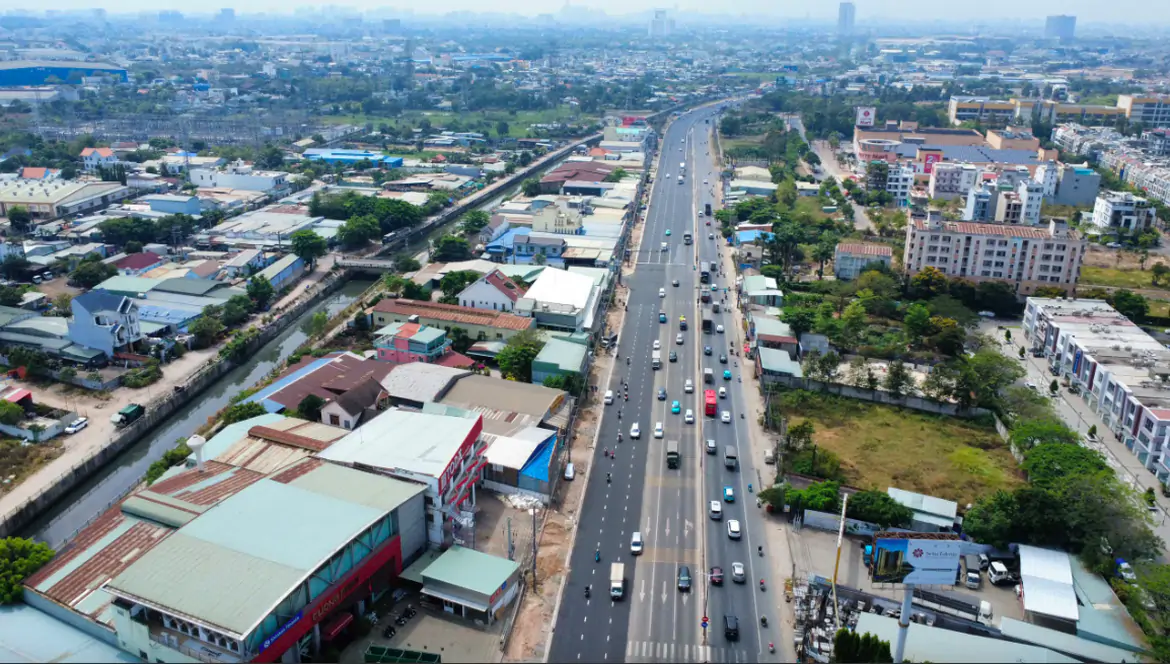 TP.HCM ĐẨY NHANH GIẢI PHÓNG MẶT BẰNG DỰ ÁN ĐƯỜNG TRỤC ĐÔNG TÂY GẦN 2.800 TỶ ĐỒNG