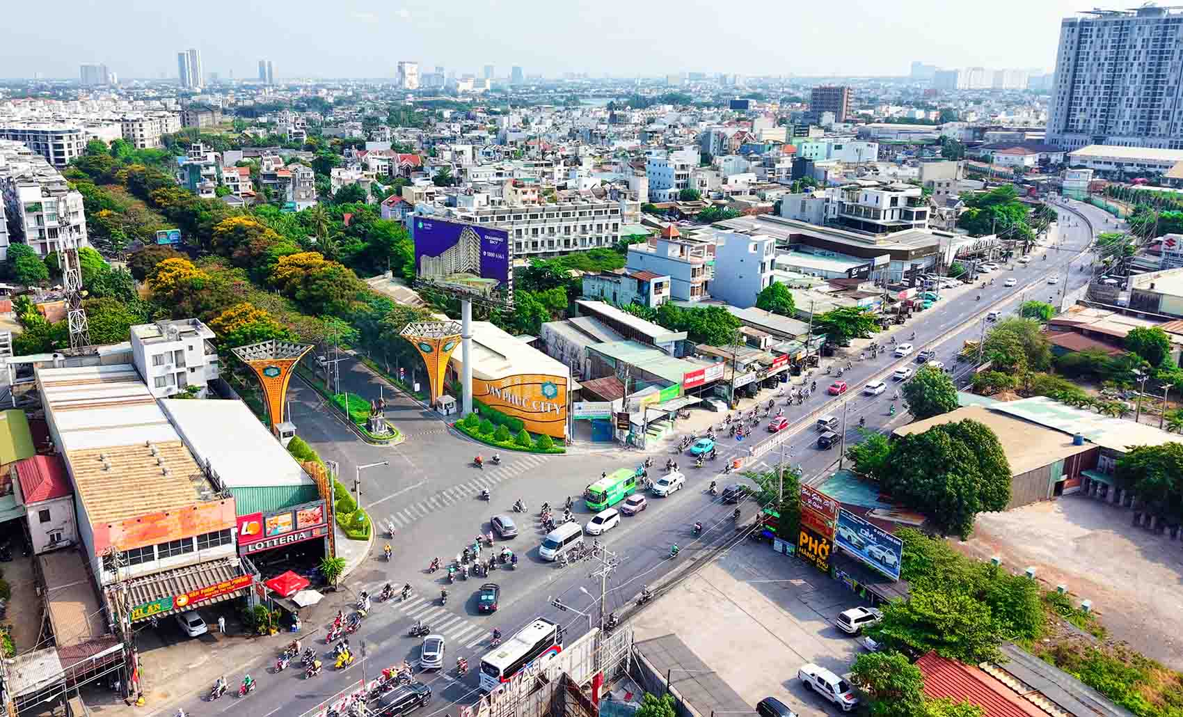 PHÂN HOÁ GIÁ CĂN HỘ DỌC TUYẾN QUỐC LỘ 13 VÀ CUỘC SÀNG LỌC GIÁ TRỊ